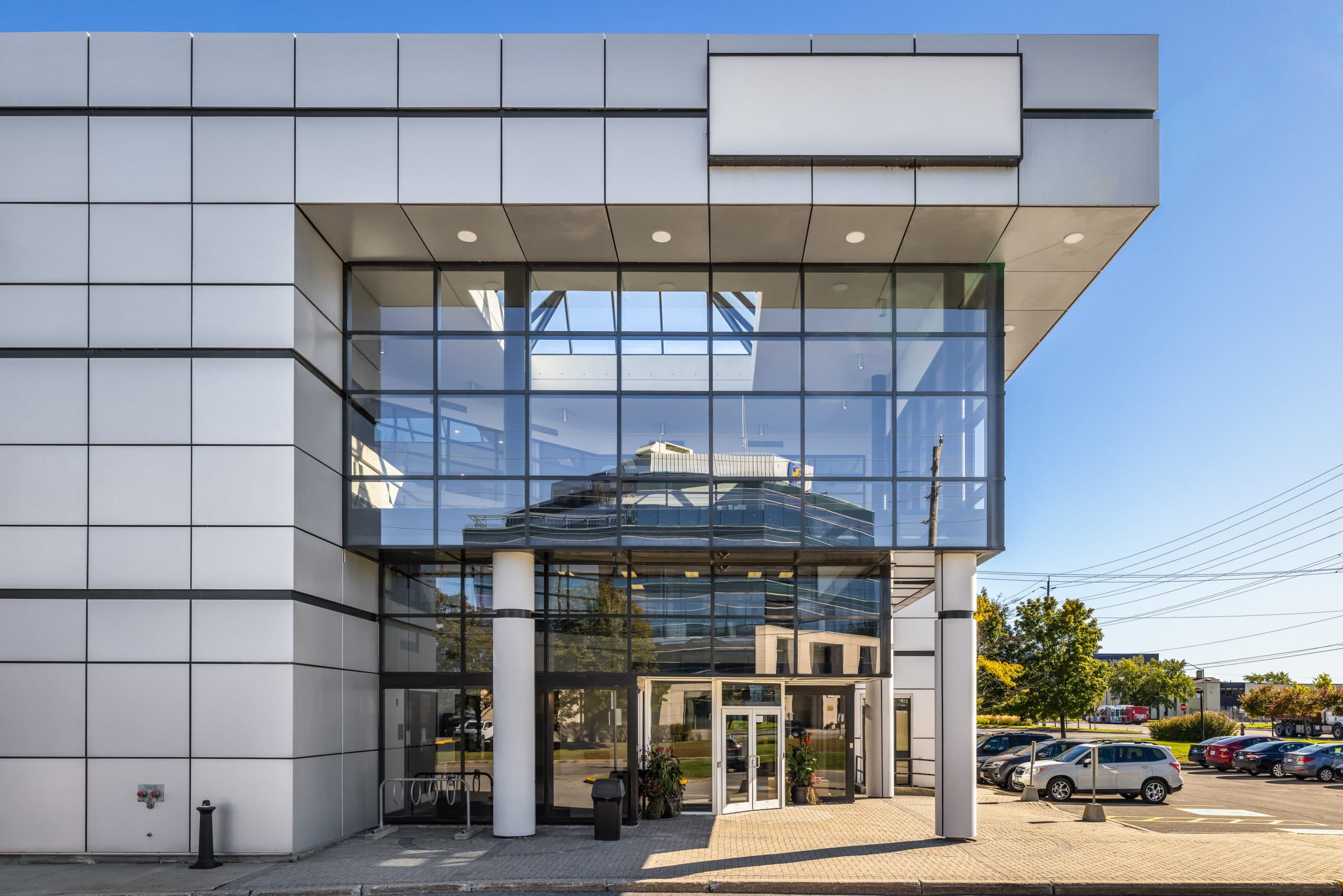 Entrance 245, Menten Place, Nepean ON